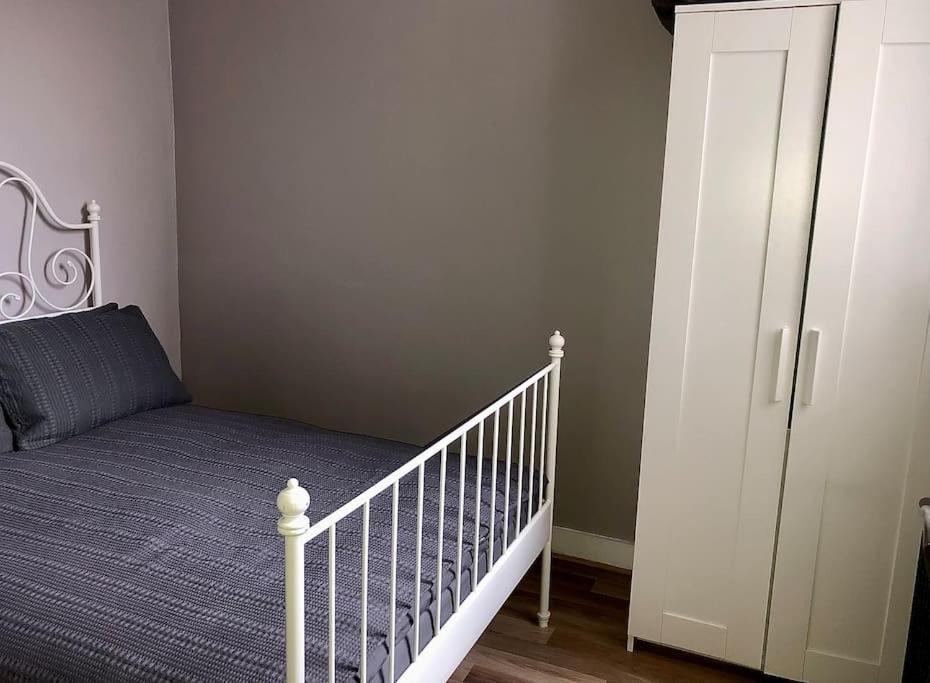Cliftonville Apartments Belfast Esterno foto