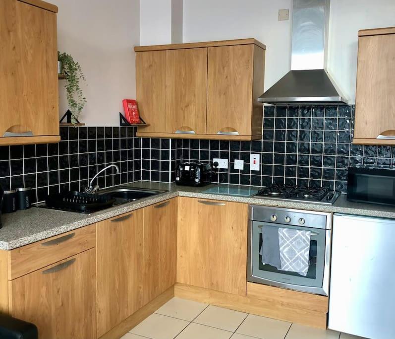 Cliftonville Apartments Belfast Esterno foto