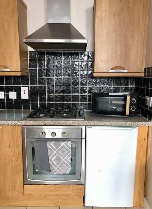 Cliftonville Apartments Belfast Esterno foto